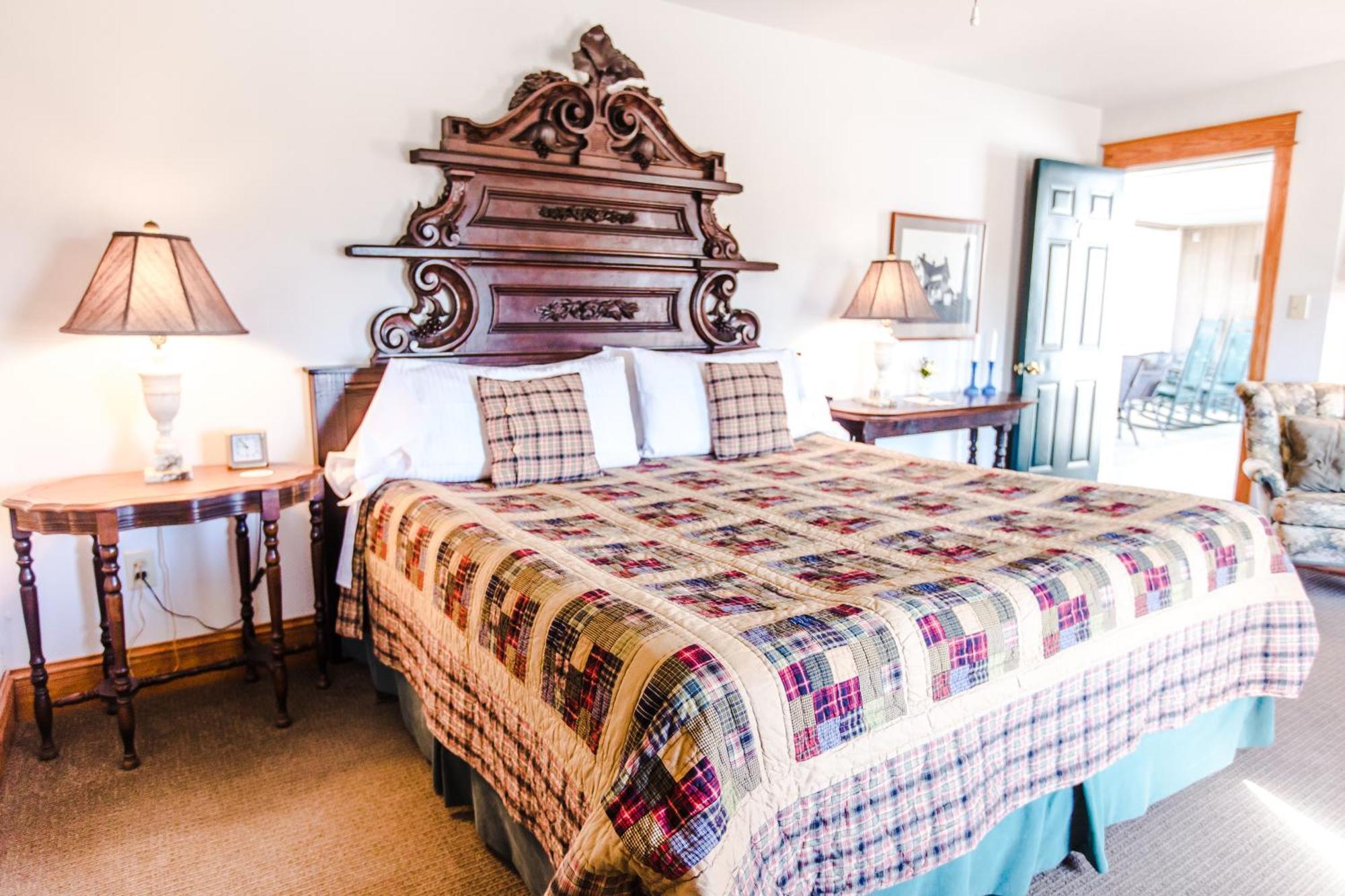 مانتيو Roanoke Island Inn الغرفة الصورة